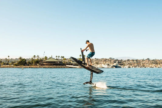 Zweef boven het water met de Hydrofoil